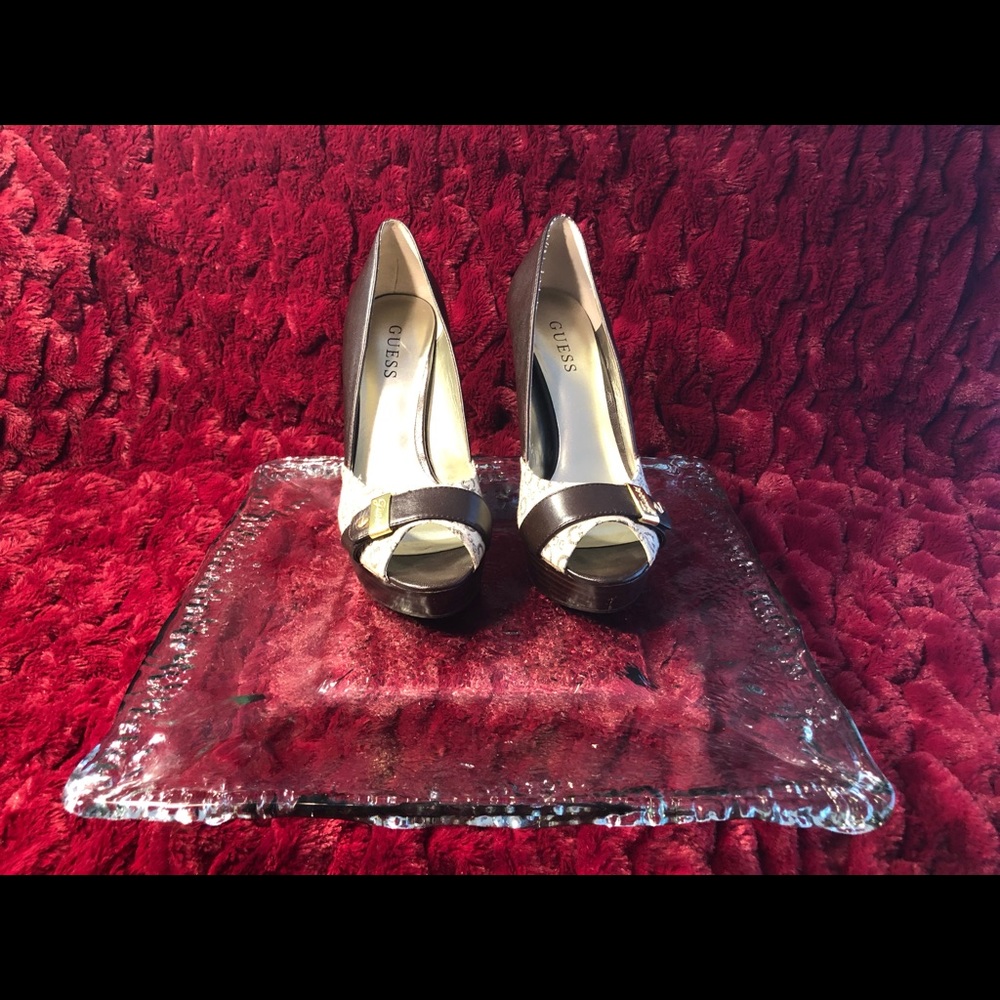 Guess heels 👠👠 - Picture 3 of 7